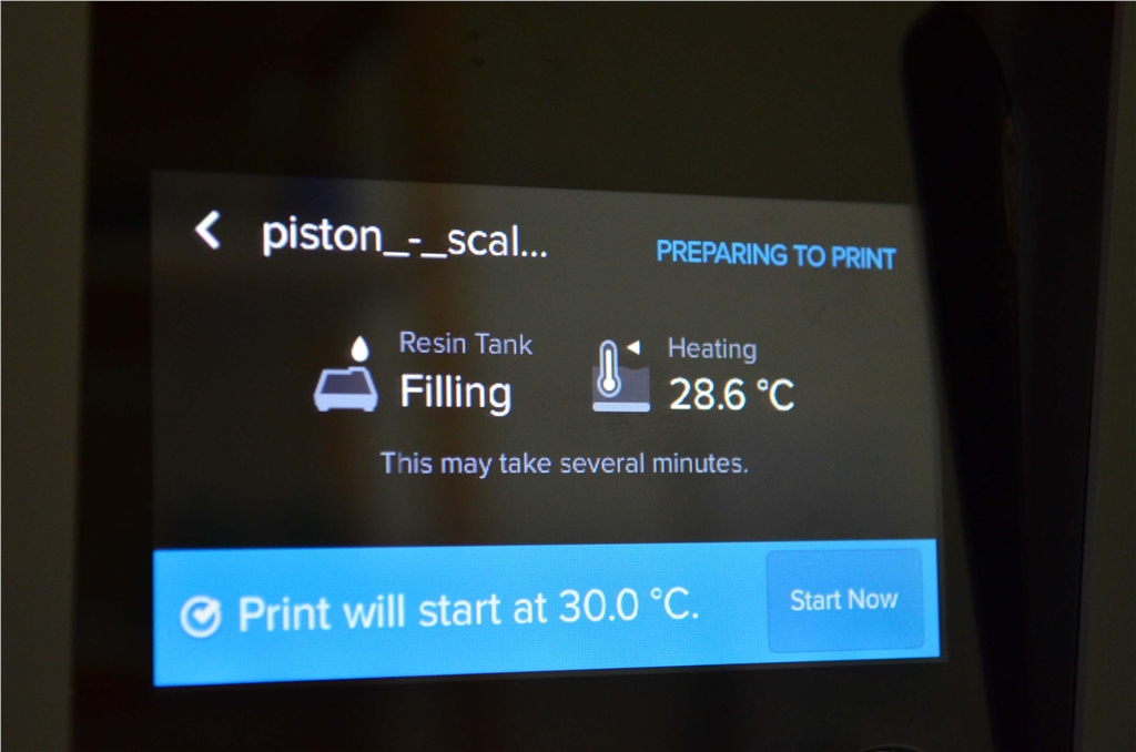 Formlabs SLA 3D列印機 Form 2 台灣 開箱文章 填充並加熱樹脂槽 3DMART